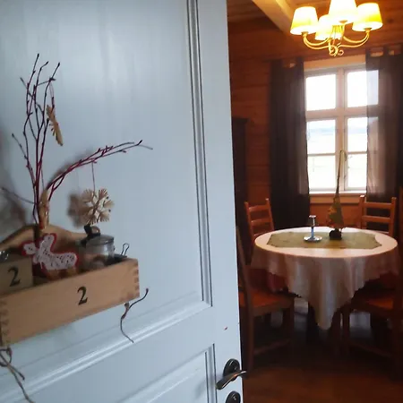 Senosios Geguzines Ukis Guest House Room photo