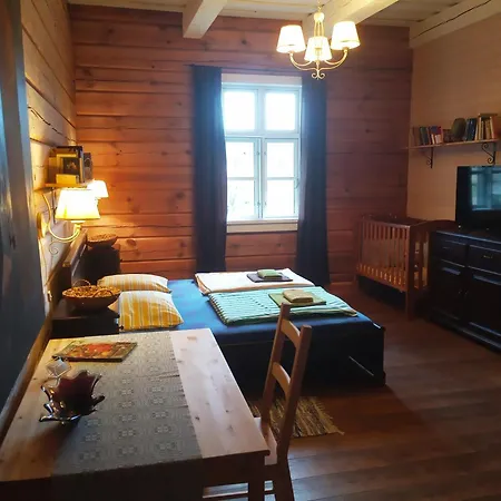 Senosios Geguzines Ukis Guest House Room photo