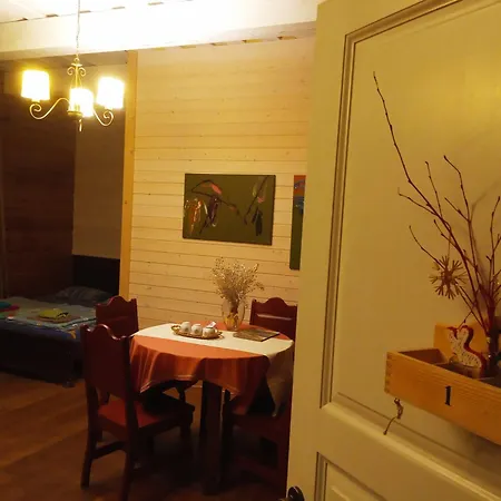 Senosios Geguzines Ukis Guest House Room photo