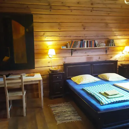 Senosios Geguzines Ukis Guest House Room photo